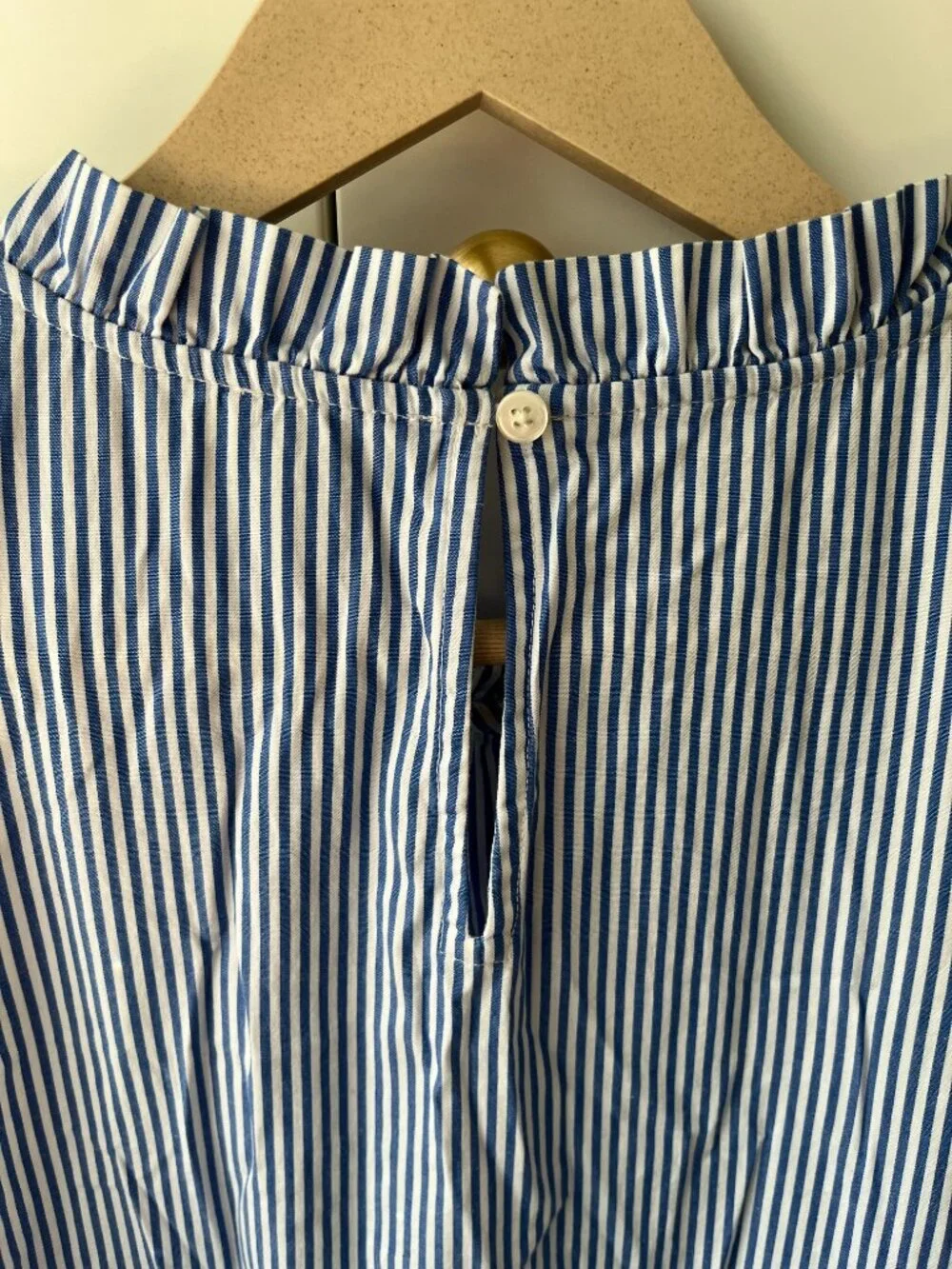 J.Crew Blue & White Striped Ruffle Dress – Size 8